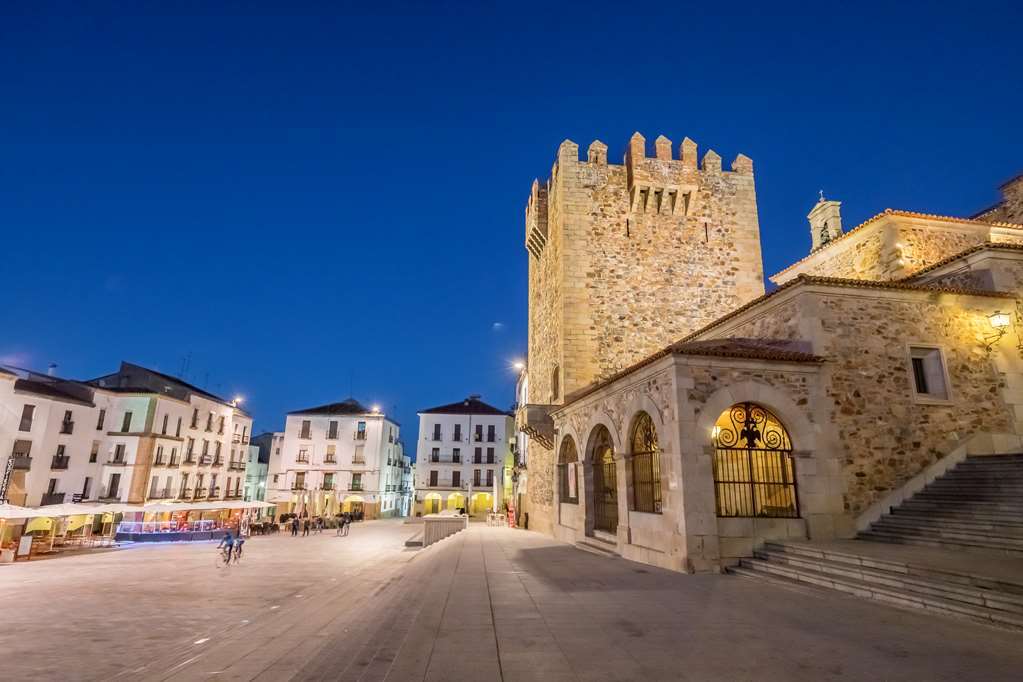 Barcelo Caceres V Centenario Exterior photo